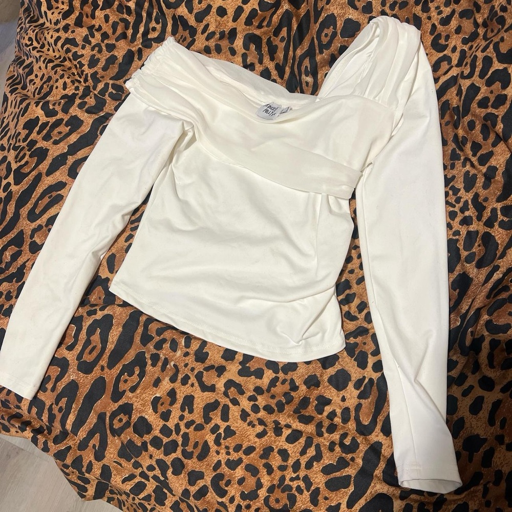 Princess Polly Off-Shoulder Top